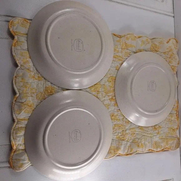 Vintage Franciscan Earthenware Hacienda (3) Lunch Plates 8 1/2” Yellow Flower - Picture 9 of 10